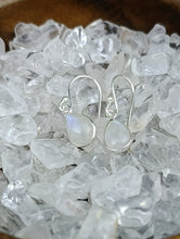 Cargar imagen en el visor de la galería, Pendientes Plata Lagrima Piedra Luna Mod. 3
