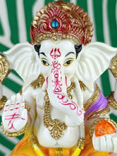 Cargar imagen en el visor de la galería, Ganesha Trono Color Grande
