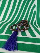Cargar imagen en el visor de la galería, Japa Mala o Rosario Budista Jade Lavanda 108 Cuentas
