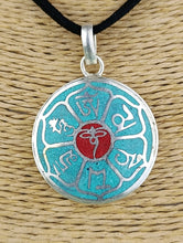 Cargar imagen en el visor de la galería, Colgante Tibetano Buda Eyes Rojo
