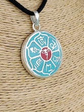 Cargar imagen en el visor de la galería, Colgante Tibetano Buda Eyes Rojo
