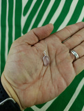 Cargar imagen en el visor de la galería, Colgante Cuarzo Rosa Plata Mod 5
