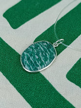 Cargar imagen en el visor de la galería, Colgante Amazonita Facetada Plata
