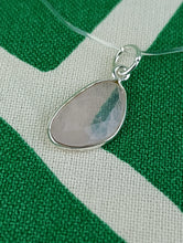 Cargar imagen en el visor de la galería, Colgante Cuarzo Rosa Plata Mod 7
