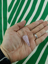 Cargar imagen en el visor de la galería, Pendulo Cuarzo Rosa
