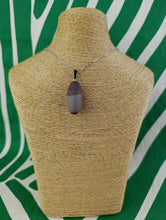 Cargar imagen en el visor de la galería, Colgante Shiva Lingam Mod 7 Pequeño
