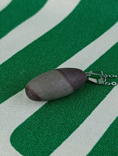 Cargar imagen en el visor de la galería, Colgante Shiva Lingam Mod 7 Pequeño
