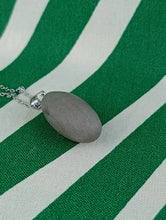 Cargar imagen en el visor de la galería, Colgante Shiva Lingam Mod 8 Pequeño
