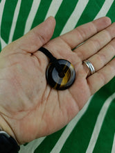 Cargar imagen en el visor de la galería, Colgante Donut Ojo de Tigre Mod 2
