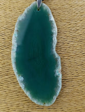 Cargar imagen en el visor de la galería, Colgante Agata Verde Mod. 2
