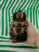 Cargar imagen en el visor de la galería, Figura Buda Madera Mediano

