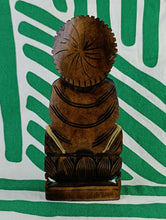 Cargar imagen en el visor de la galería, Figura Buda Madera Pequeña
