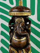 Cargar imagen en el visor de la galería, Figura Ganesha Madera
