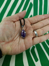 Cargar imagen en el visor de la galería, Colgante Amatista con Brillante Mod. 1
