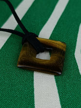 Cargar imagen en el visor de la galería, Colgante Rombo Ojo de Tigre Mod. 6
