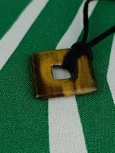 Cargar imagen en el visor de la galería, Colgante Rombo Ojo de Tigre Mod. 6
