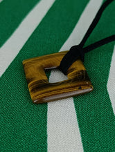 Cargar imagen en el visor de la galería, Colgante Rombo Ojo de Tigre Mod. 5
