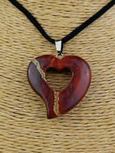 Cargar imagen en el visor de la galería, Colgante Jaspe Rojo Corazon Mod. 2

