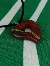 Cargar imagen en el visor de la galería, Colgante Jaspe Rojo Corazon Mod. 2
