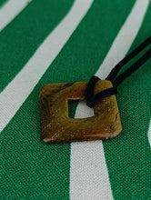 Cargar imagen en el visor de la galería, Colgante Rombo Ojo de Tigre Mod. 1
