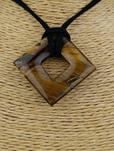 Cargar imagen en el visor de la galería, Colgante Rombo Ojo de Tigre Mod. 8
