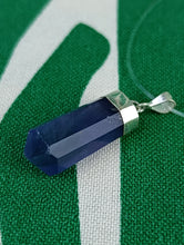 Cargar imagen en el visor de la galería, Colgante Punta Fluorita Plata Mod 2
