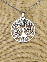 Cargar imagen en el visor de la galería, Colgante Arbol de la Vida Raices
