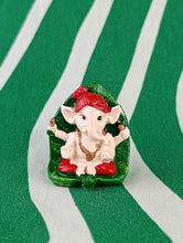 Cargar imagen en el visor de la galería, Figura Ganesha Hoja Mini
