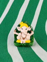 Cargar imagen en el visor de la galería, Figura Ganesha Hoja Mini
