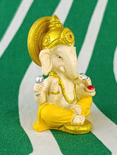 Cargar imagen en el visor de la galería, Figura Ganesha Halo
