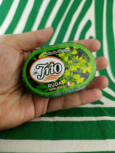 Cargar imagen en el visor de la galería, Jabon de Limpieza de Ruda Trio 110 grs
