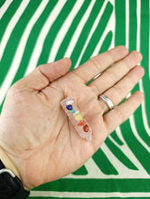 Cargar imagen en el visor de la galería, Colgante Chakras Cuarzo Rosa
