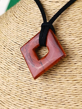 Cargar imagen en el visor de la galería, Colgante Rombo Jaspe Rojo Mod. 8
