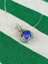 Cargar imagen en el visor de la galería, Colgante Gotland de Plata con Lapislazuli Mod 1
