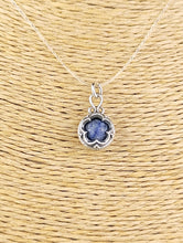 Cargar imagen en el visor de la galería, Colgante Gotland de Plata con Lapislazuli Mod 2
