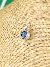 Cargar imagen en el visor de la galería, Colgante Gotland de Plata con Lapislazuli Mod 2
