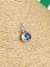 Cargar imagen en el visor de la galería, Colgante Gotland de Plata con Lapislazuli Mod 2
