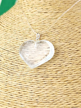 Cargar imagen en el visor de la galería, Colgante Aguamarina Corazon Mod 2
