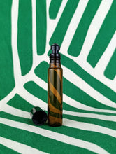 Cargar imagen en el visor de la galería, Botella Roll on 10 ml Ambar

