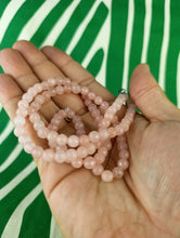 Cargar imagen en el visor de la galería, Collar Facetado Cuarzo Rosa
