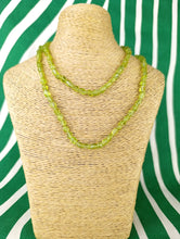 Cargar imagen en el visor de la galería, Collar Nuggets Peridoto u Olivino 70 cm
