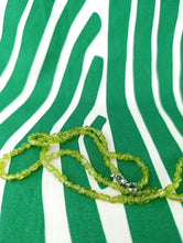 Cargar imagen en el visor de la galería, Collar Nuggets Peridoto u Olivino 70 cm
