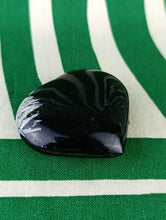 Cargar imagen en el visor de la galería, Corazon de Turmalina Negra Mod. 2
