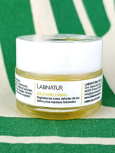 Cargar imagen en el visor de la galería, Bálsamo Labial Vainilla 15ml Labnatur
