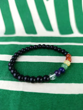 Cargar imagen en el visor de la galería, Pulsera 7 chakras y Agata Negra 6 mm
