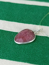 Cargar imagen en el visor de la galería, Colgante Rodonita Plata Mod 2
