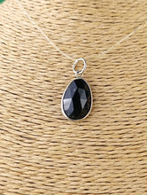 Cargar imagen en el visor de la galería, Colgante Turmalina Negra Plata Mod. 5
