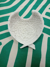 Cargar imagen en el visor de la galería, Cuenco Joyero Alas de Angel
