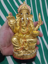 Cargar imagen en el visor de la galería, Ganesha Dorada Nectar
