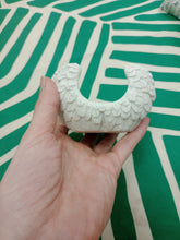 Cargar imagen en el visor de la galería, Cuenco Joyero Alas de Angel
